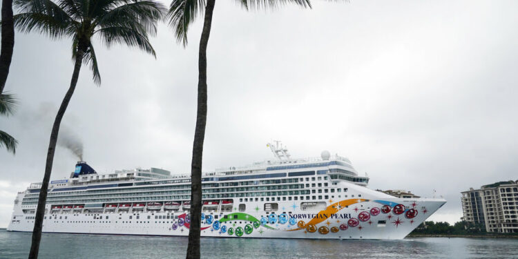 Crucero vuelve a Miami tras dos días en mar por casos de Covid
