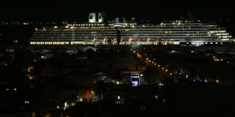 De cruceros y Covid, del mensaje de AMLO para 2022 y del futbol, las noticias esta tarde