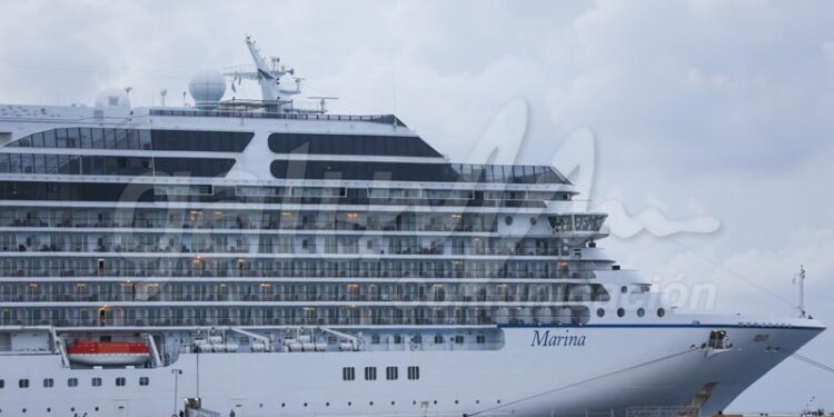 Diputado del PRI celebra cancelación de llegada de cruceros a Quintana Roo
