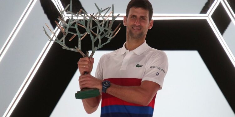 Djokovic acusado de mentir con respecto a los viajes