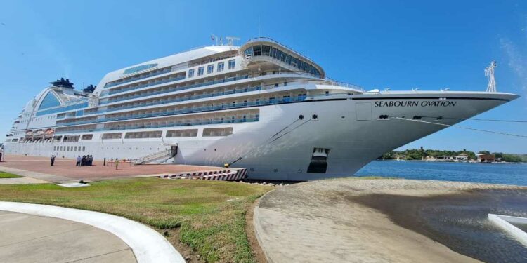 El jueves pasado los CDC aumentaron su advertencia de viaje para cruceros al más alto nivel. (David Andaluz Mendoza)
