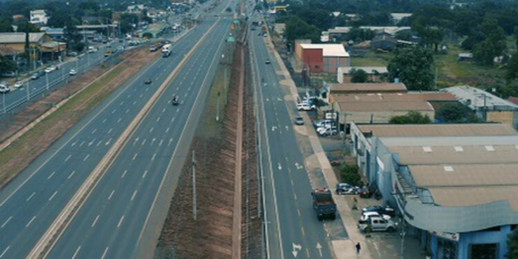 Economía/Empresas.- Sacyr coloca bonos por 191 millones de euros para la construcción de carreteras en Paraguay