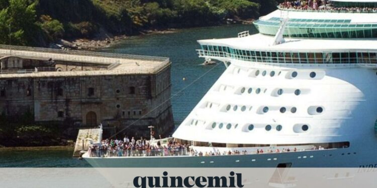 El Puerto de Ferrol experimenta una fuerte recuperación de escalas de cruceros para 2022