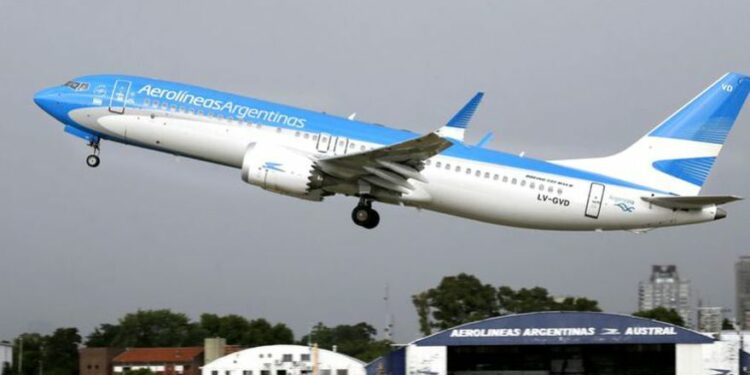 Empresas de turismo reclaman políticas para evitar el encarecimiento de los viajes