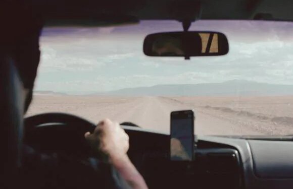 Exhiben en redes sociales a usuarios y choferes de InDriver que ‘abaratan’ costo de los viajes