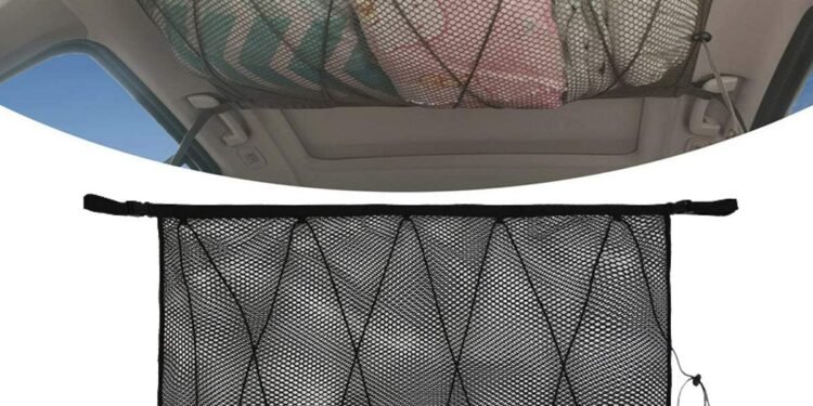 Gana espacio para el equipaje en tus viajes con esta red para el techo que cuesta 18 euros en Amazon