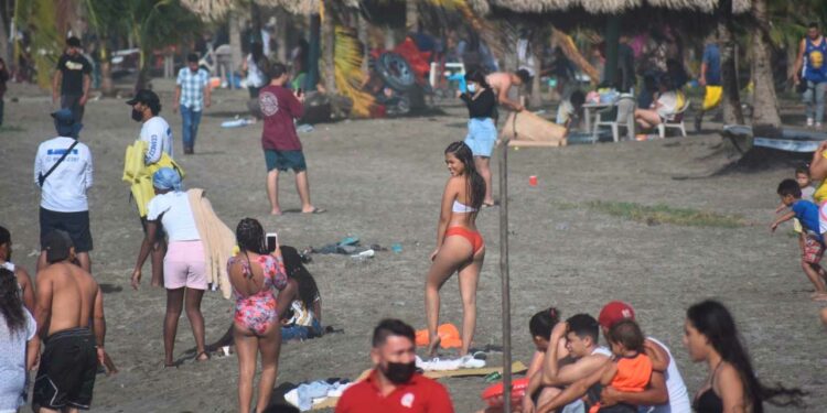 Hondureños hicieron mucho turismo interno en 2021 pese a la pandemia, según estudio