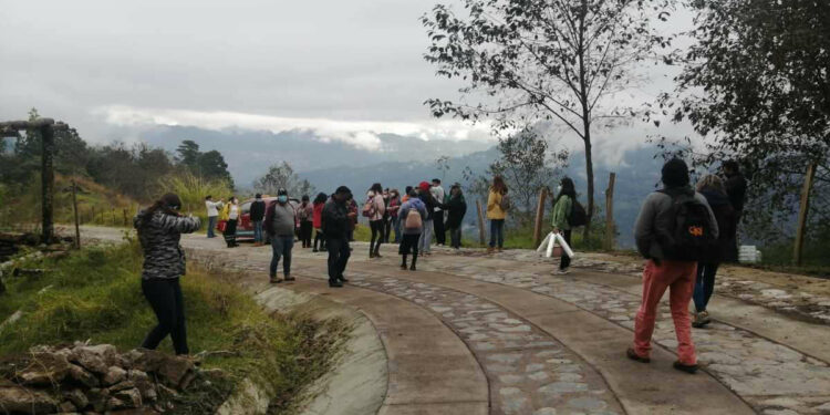 Inicia primer tour de la Ruta del Café en la Otomí-Tepehua