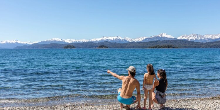 La Patagonia a full: trekking, kayak y cabalgatas, las mejores actividades para disfrutar del sur argentino