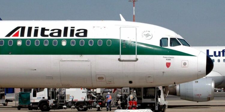 La naviera MSC negocia comprar la antigua Alitalia para expandir su negocio de cruceros