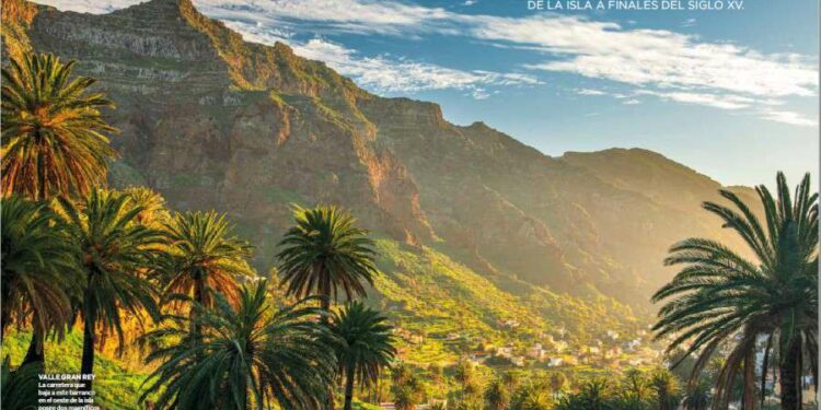 La revista 'Viajes National Geographic' califica a La Gomera como el "paraíso del senderismo"