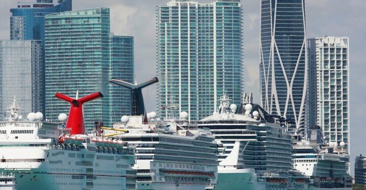 El sector de los cruceros, duramente castigado por la pandemia. Foto AP Photo/Brynn Anderson