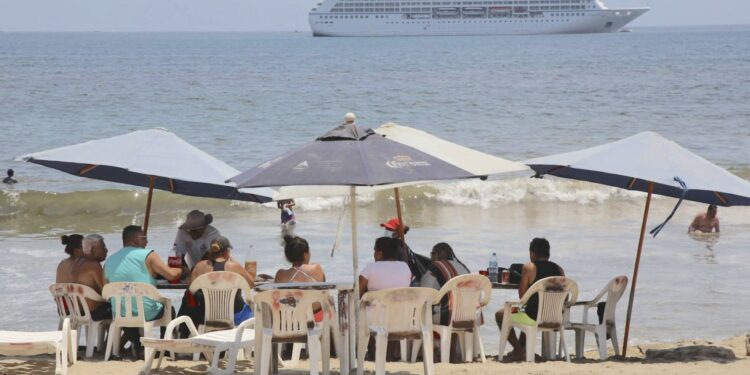 Llegarán tres cruceros en enero; se aplicarán estrictas medidas sanitarias: Turismo Municipal