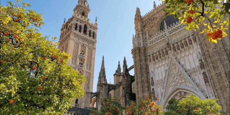 Los 5 lugares que no se debe perder un visitante en Sevilla