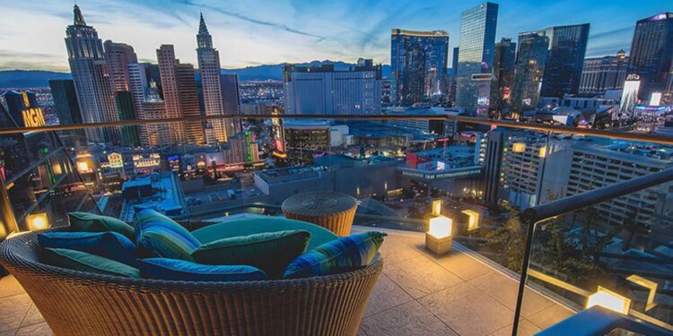 Los 7 hoteles de Las Vegas donde se alojaría Frank Sinatra
