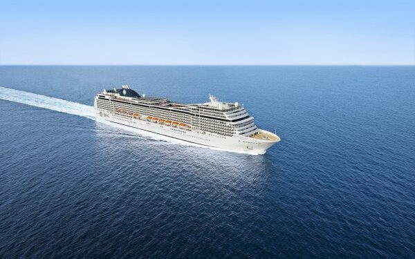 MSC Cruceros cancela más viajes del MSC Magnifica