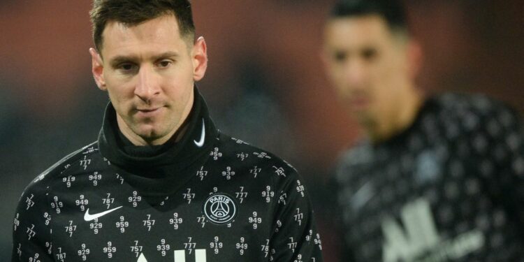 Noticias del día en vivo: Messi da positivo por covid-19 y más tormentas azotan Kentucky | Noticias Univision