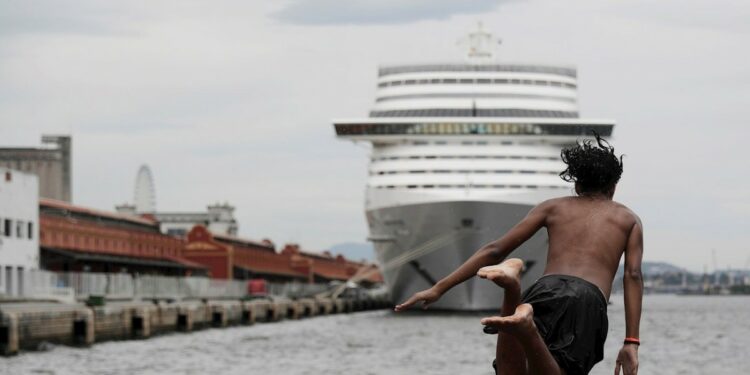 Ómicron perturba nuevamente el mundo de los cruceros