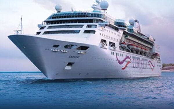 Otros 139 pasajeros del crucero Cordelia Empress dan positivo por Covid-19