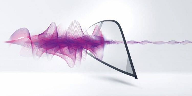 Porsche crea viajes más silenciosos con cristales de aislamiento térmico y acústico