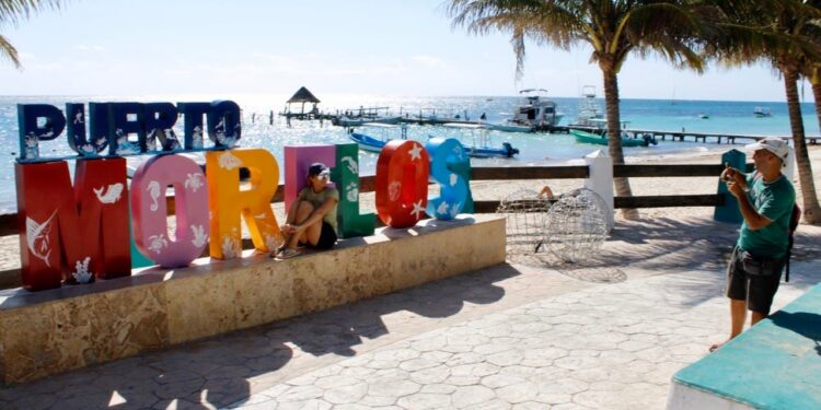 Puerto Morelos registra firme recuperación turística pese a COVID