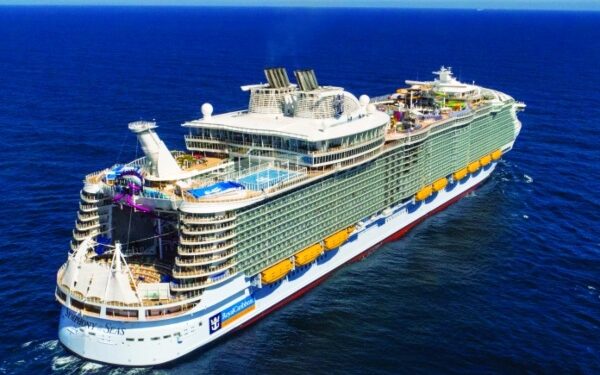 Royal Caribbean presenta programa de cruceros en Europa para 2023