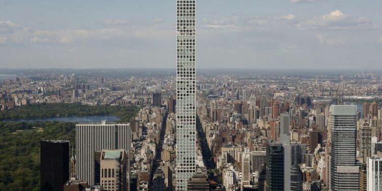 La vista de un edificio ubicado en Park Avenue y Central Park, Nueva York