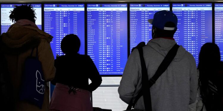 Si piensas viajar a EEUU, esta es la lista de documentos que debes tener a la mano