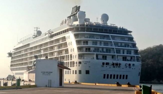 Tras arribo de 3 cruceros a Huatulco, Oaxaca, realizan SSO acciones de vigilancia sanitaria