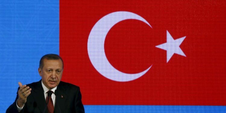 Turquía elimina los test de Covid-19 para viajar y para eventos