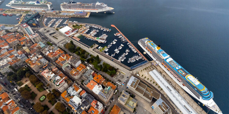 Vigo espera recibir en 2022 el mayor número de cruceros de los últimos diez años