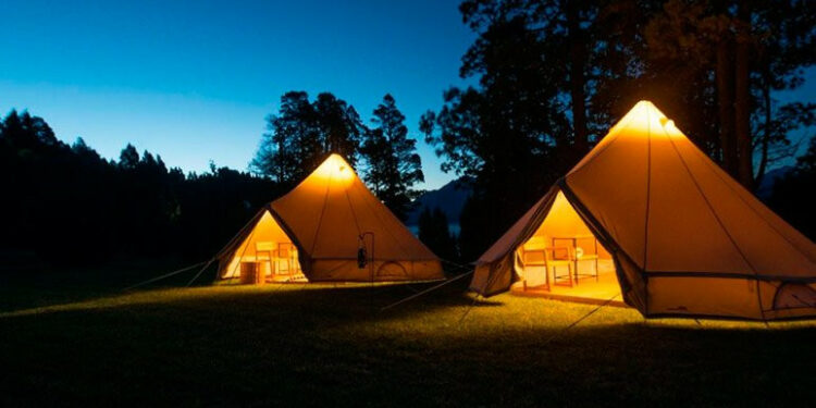 Nomadic Noche