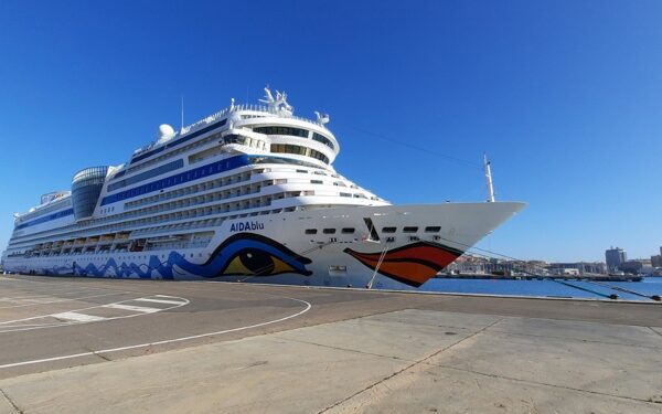 AIDAblu inaugura temporada de cruceros en Cagliari