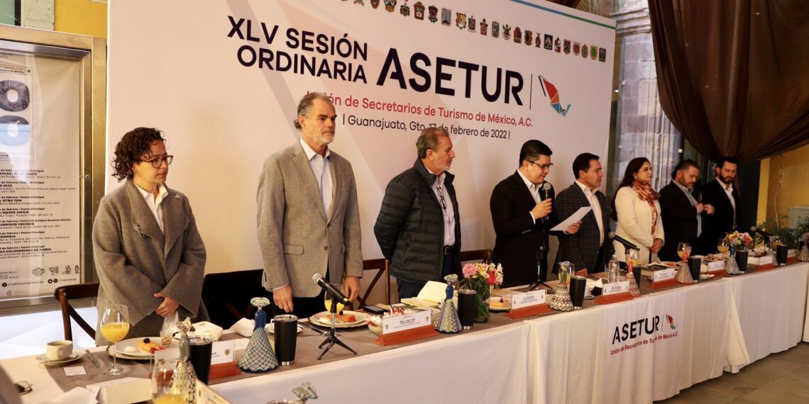 Firma ASETUR convenio con ANAAE para trabajar con la Cooperación Alemana para la preservación de los recursos naturales