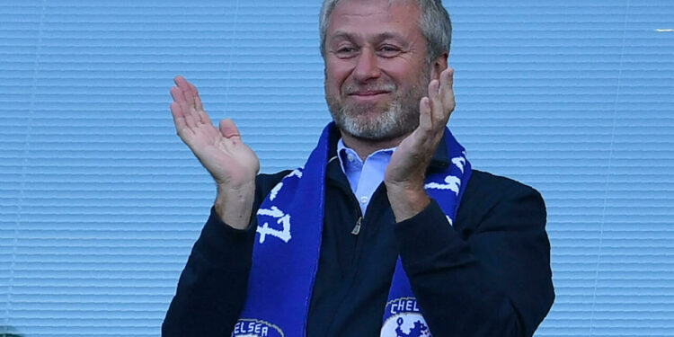 Abramovich entrega control del Chelsea a los administradores de la fundación del club