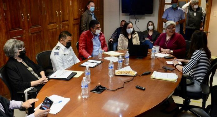 Acuerdan intervenir 10 cruceros de alto riesgo con señalética y pintura vial en Juárez