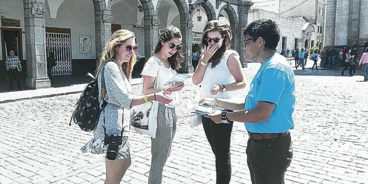 Arequipa: declaratoria de emergencia golpearía reactivación del turismo lrsd | Sociedad