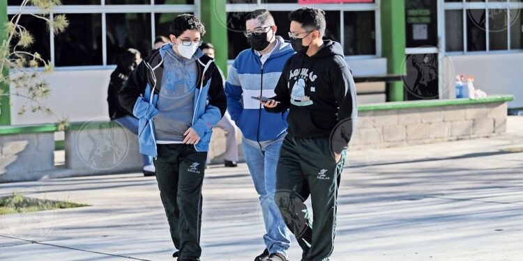 Arman operativo vial por regreso a las aulas