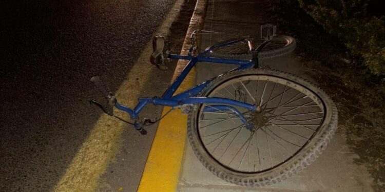 Arrollan a adulto mayor en bicicleta en crucero de Urías, en Mazatlán