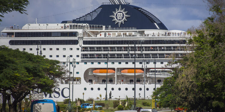 Compañías de cruceros estadounidenses podrían ser multadas por sus viajes a Cuba