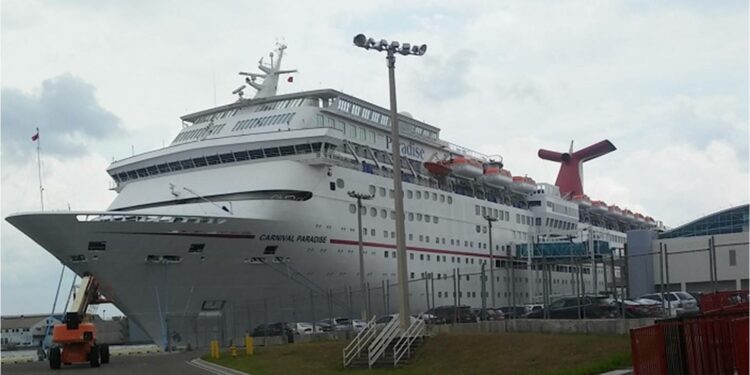 Cruceros firman acuerdos con agencias cubanas para promover el turismo