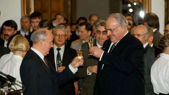 Documentos confirman que la OTAN prometió a la URSS no expandirse hacia el este