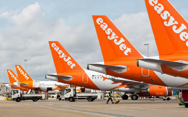 EasyJet suma este verano 90.000 plazas extra en 26 rutas desde Reino Unido