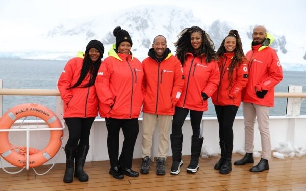 Hurtigruten Group anuncia Junta Asesora de Viajeros Negros