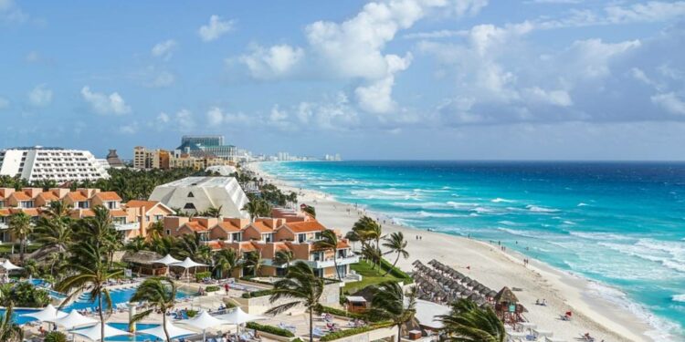 La reapertura de fronteras va perdiendo fuerza por ómicron, afirman. Foto: (Pixabay)