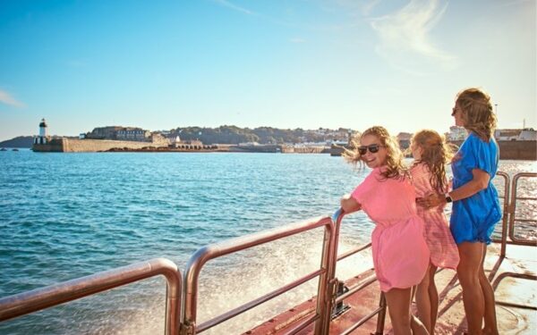 Isla de Guernsey se abre a pasajeros de cruceros por primera vez desde 2019