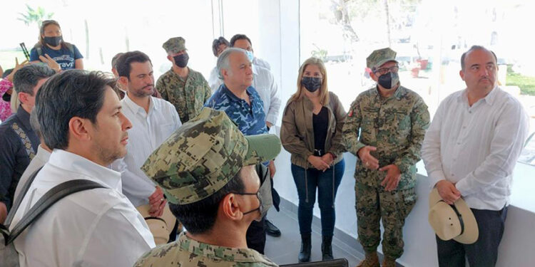 Touroperadores realizan la primera visita de inspección al proyecto Isla Marías