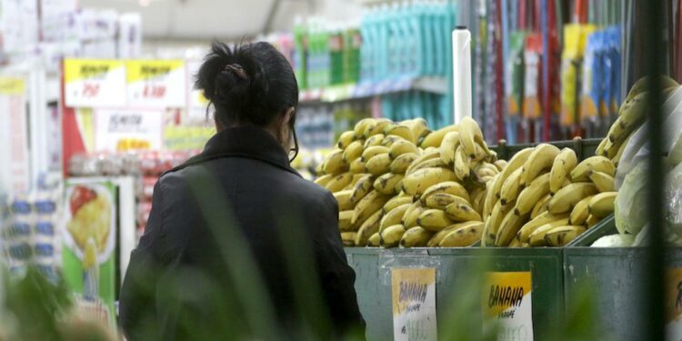 La Nación / Capasu y Fecoprod firman acuerdo por aumento de precios de productos nacionales