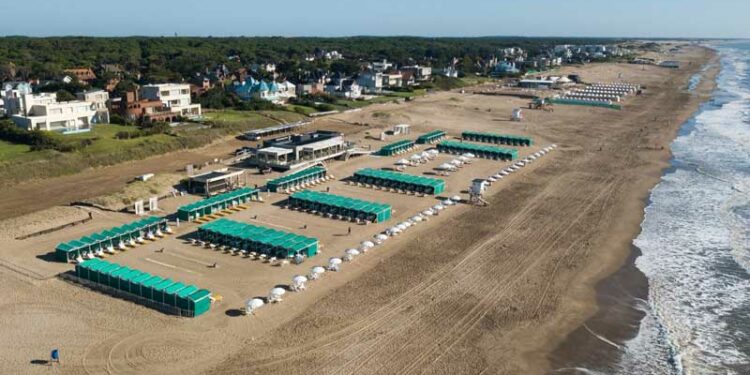 La costa argentina vivió un enero histórico en ocupación turística – Comercio y Justicia