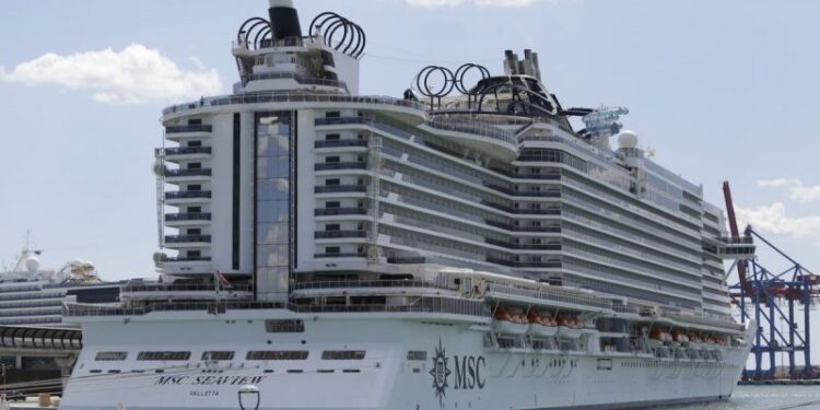 MSC Cruceros prevé 2% más de escalas en España que en 2019